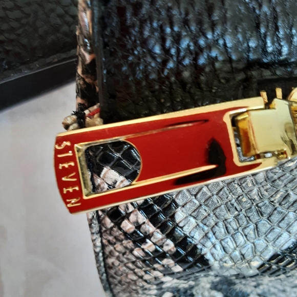 STEVEN Faux Python Crossbody Bag EUC - Picture 5 of 8